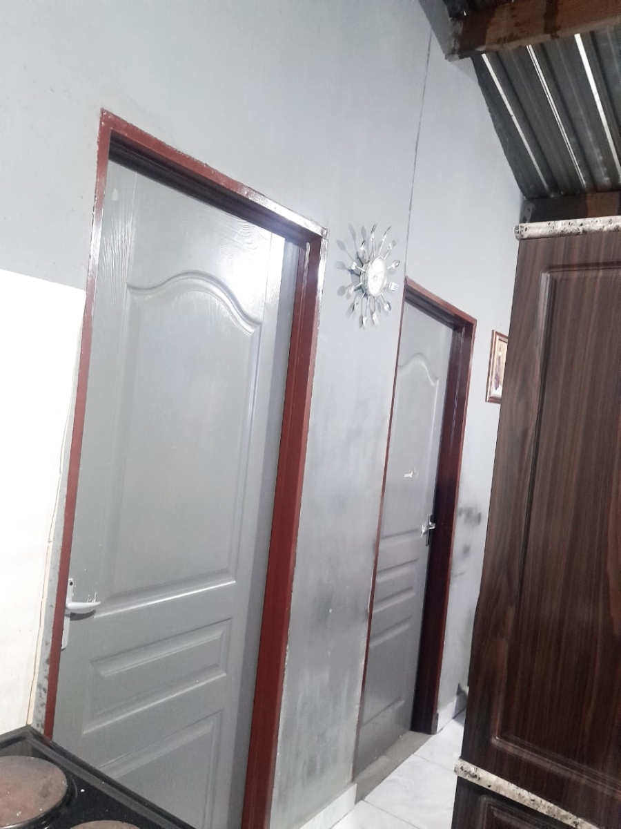 1 Bedroom Property for Sale in J B Mafora Free State